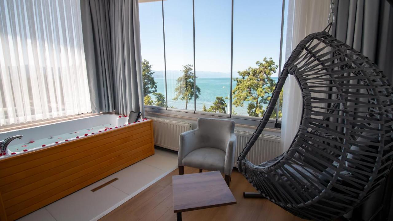Lake Life Hotel Iznik Ngoại thất bức ảnh