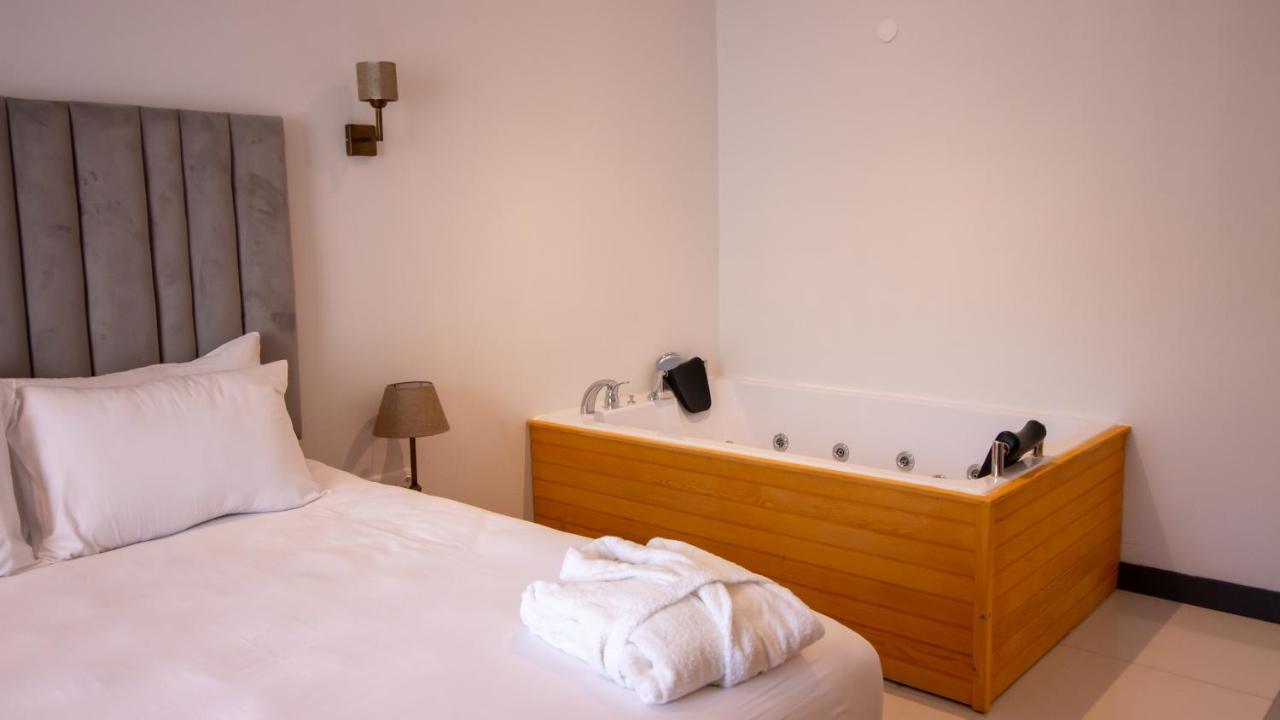 Lake Life Hotel Iznik Ngoại thất bức ảnh